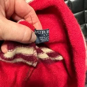 Burberry | Accessories | Burberry 0 Lambs Wool Pom Pom Hat  display picture 1